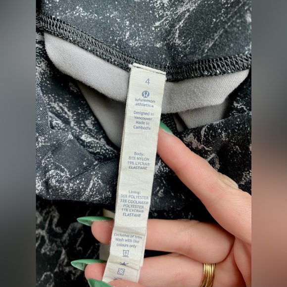 Lululemon Black 28” Leggings - Picture 4 of 4